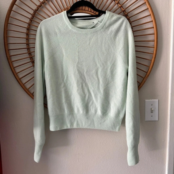 Naadam open back green cashmere sweater size small - Picture 2 of 7